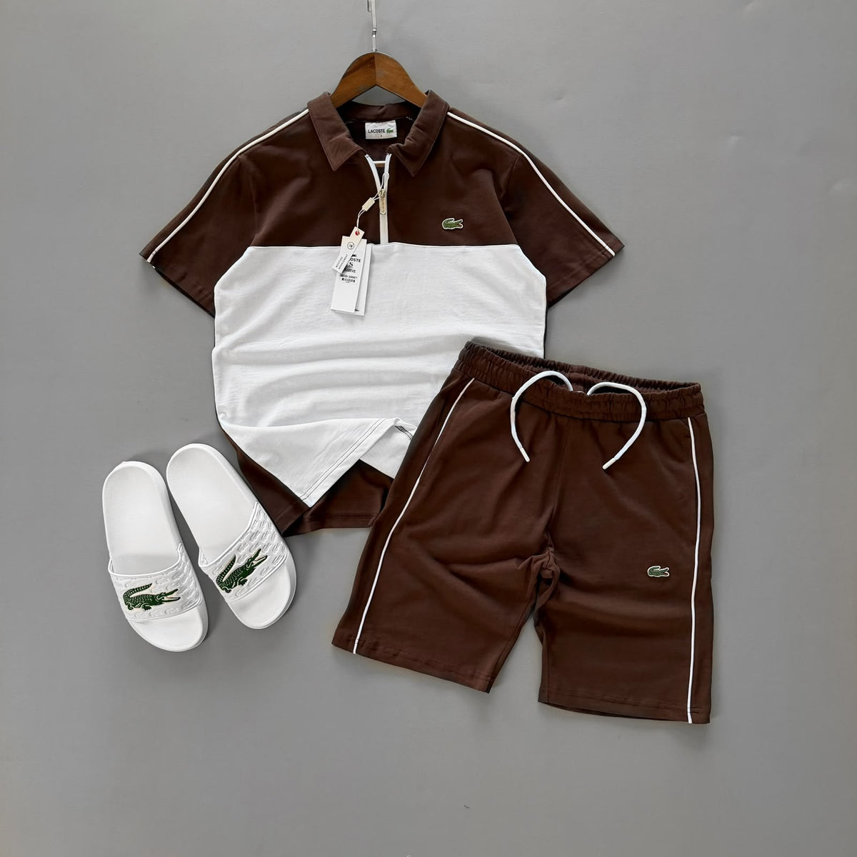 Lacoste Çift Renk Alt Üst Terlikli Takım