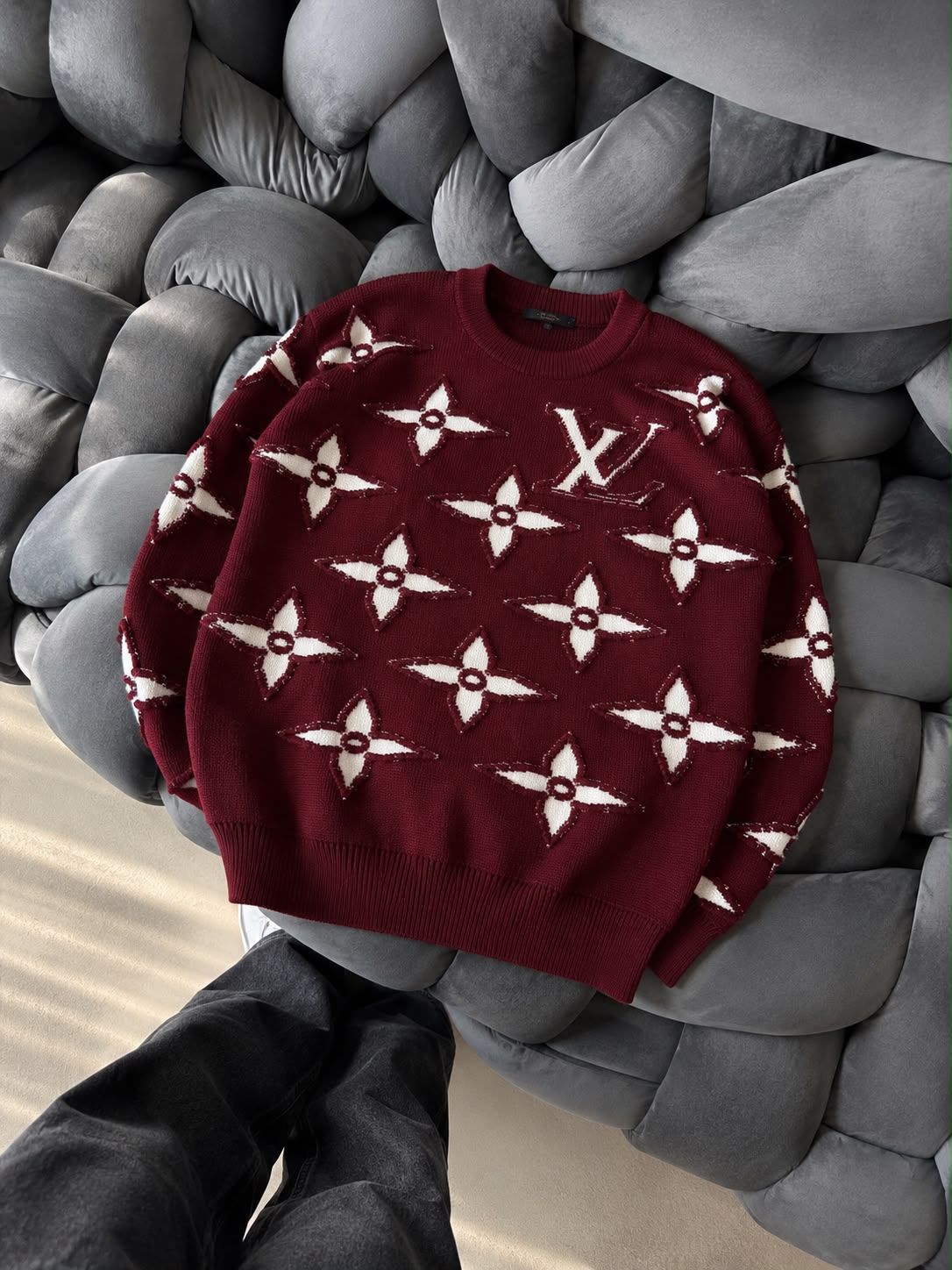 LV Erkek Jakarlı Monogram Desenli Triko Kazak