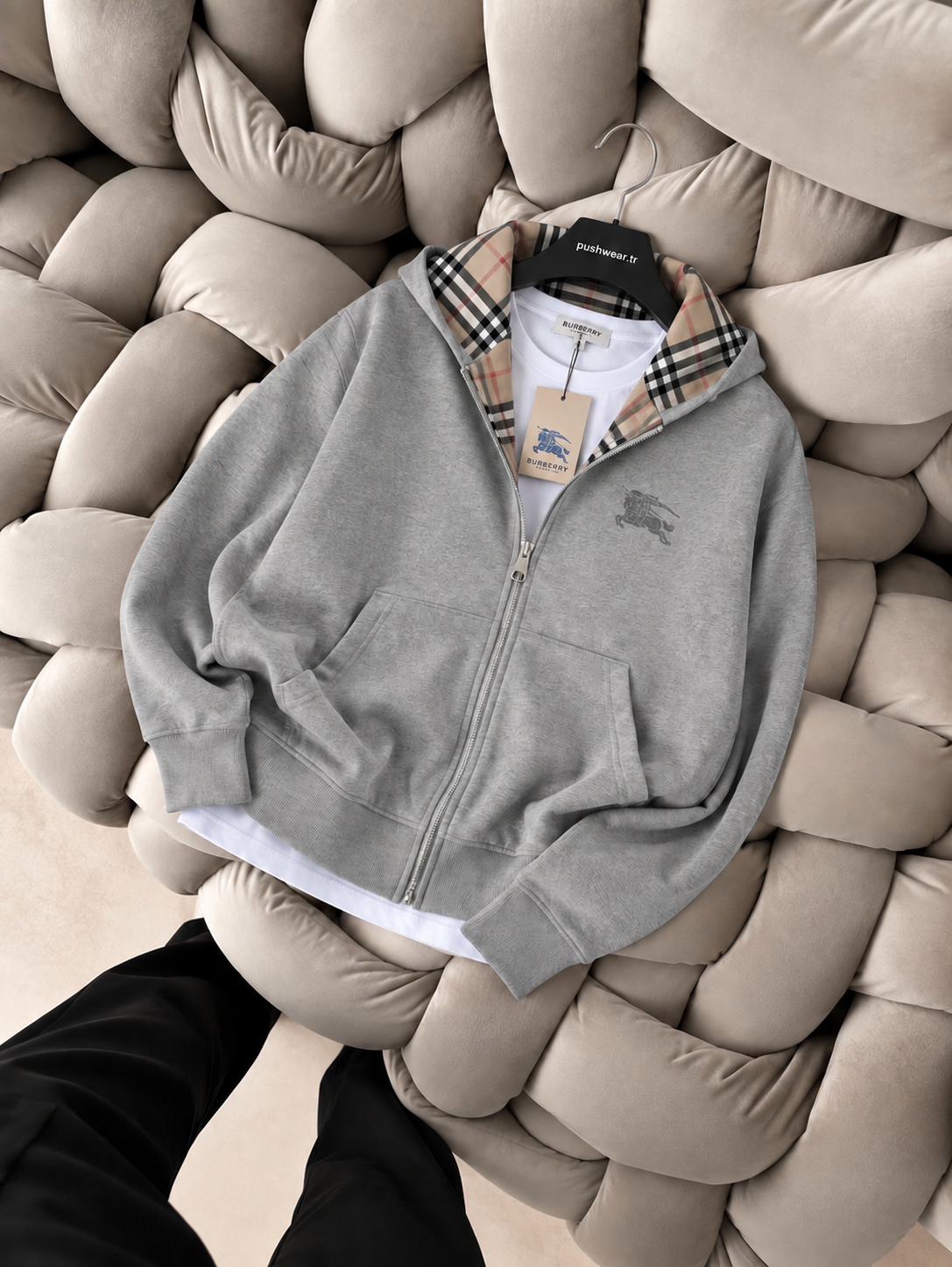 Burbrry Zip Gri Hırka