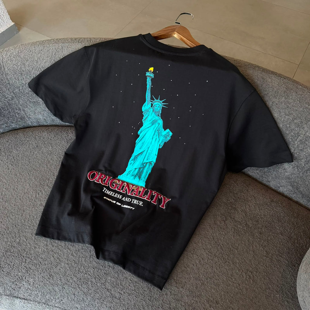 Oversize Baskılı Ve Nakışlı Beyaz Tshirt