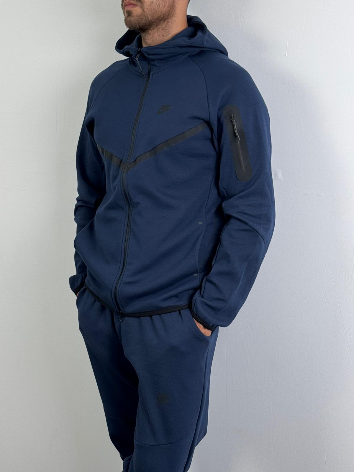 Nike Tech Fleece Lacivert Premium Set