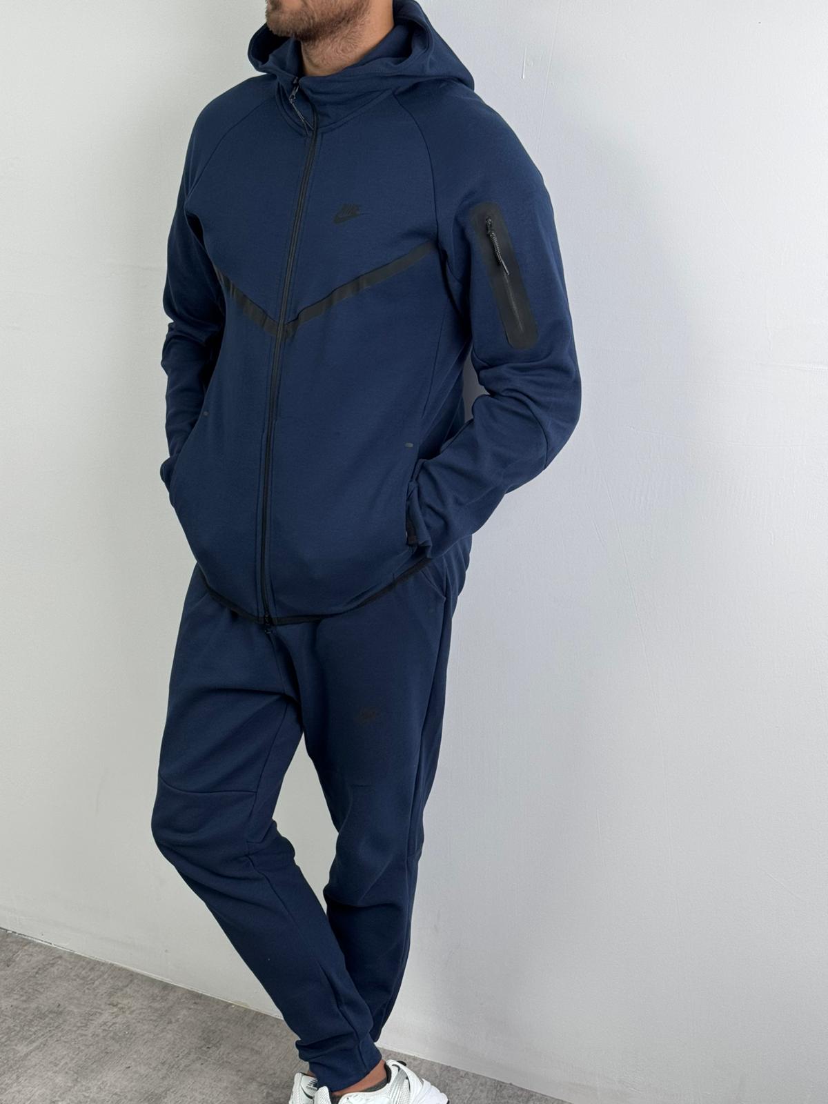 Nike Tech Fleece Lacivert Premium Set