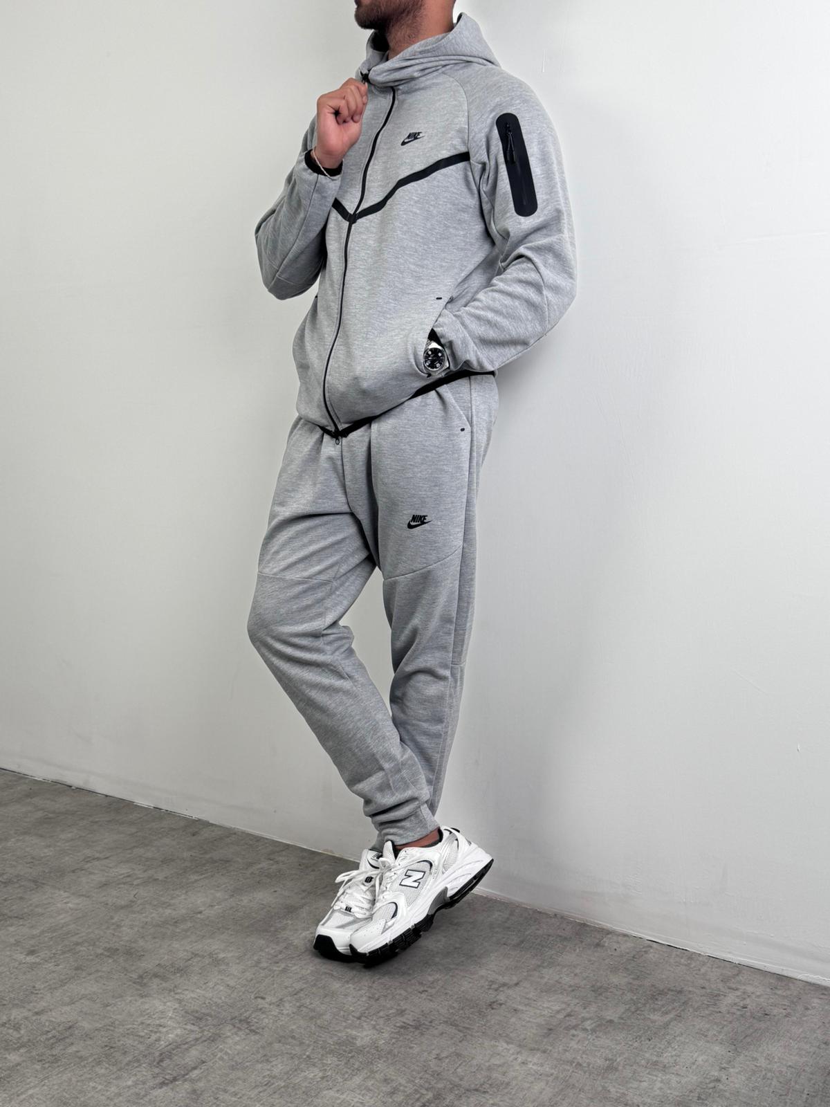 Nike Tech Fleece Gri Premium Set