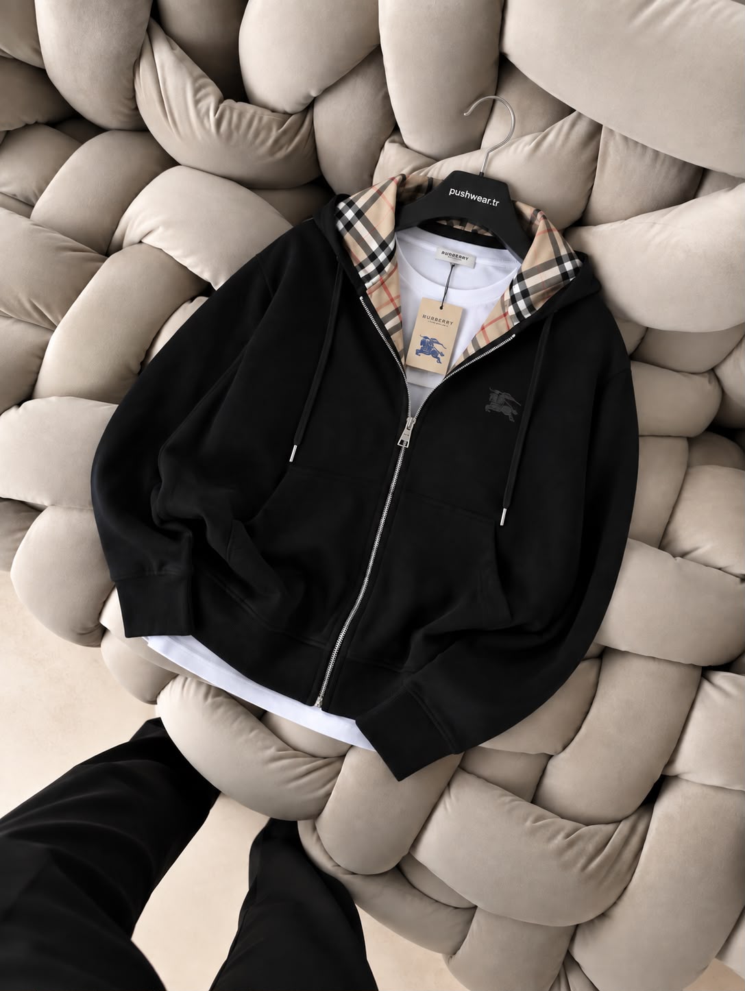 Burbrry Zip Siyah Hırka