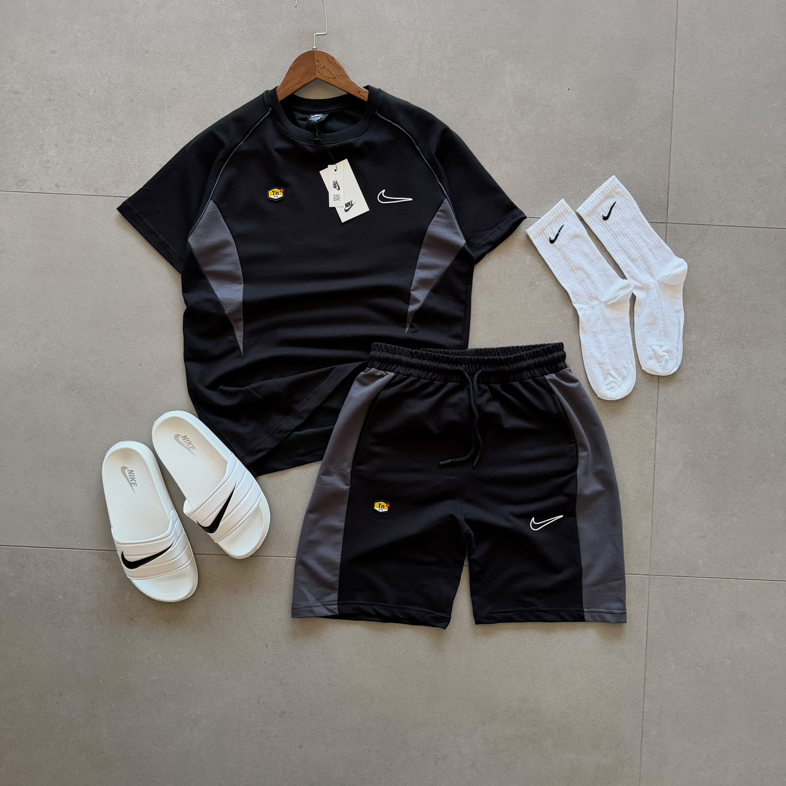 Nike Parçalı Terlikli Alt Üst Takım
