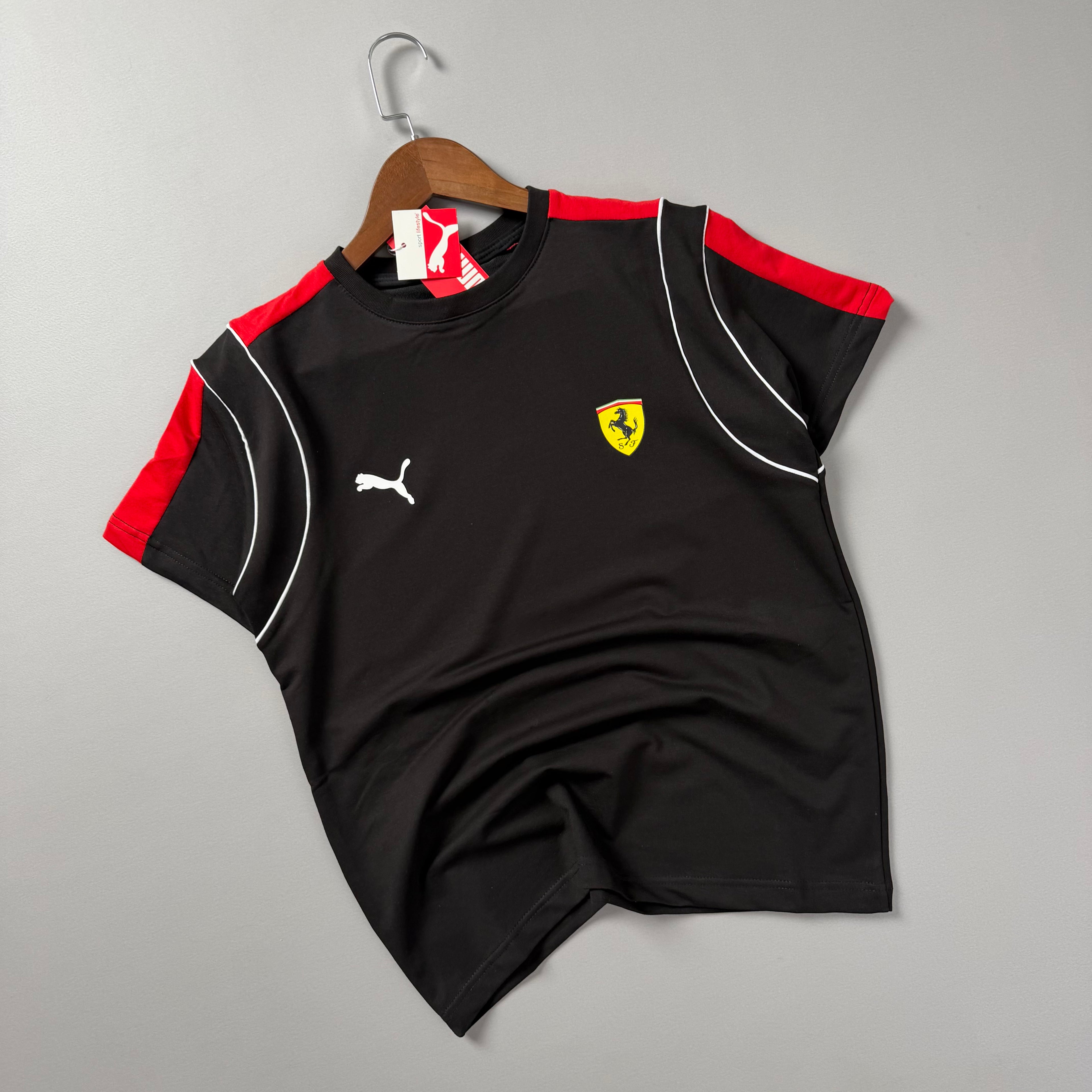 Kısa Kollu Armalı Çift Renk Siyah Tshirt